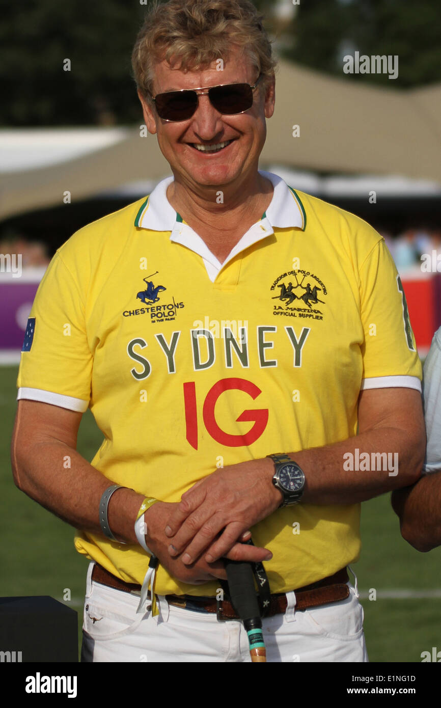 Running race in sydney hi-res stock photography and images - Alamy
