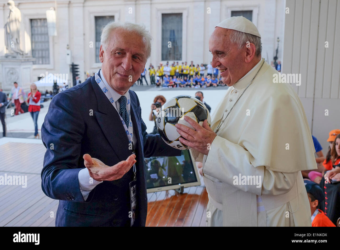 Vatican City. 07th June, 2014. Trapattoni and Pope Francis - Pope Francis  meet the CSI (Centro sportivo italiano, Italian sport center) for the 70  years of the association Credit: Realy Easy Star/Alamy