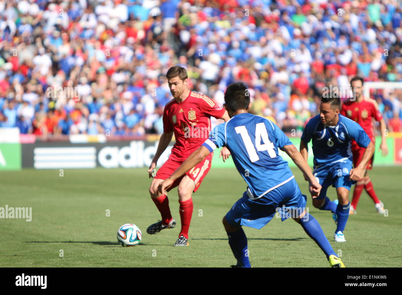 Washington, D.C, USA. 07th June, 2014. World Cup Soccer Warm up between Spain and El Salvador. Spain win 2-0, Goals by Spain # 7 David Villa. Spain's #14 Xabi Alonso sets to pass the ball to #15 Ramos. Credit:  Khamp Sykhammountry/Alamy Live News Stock Photo