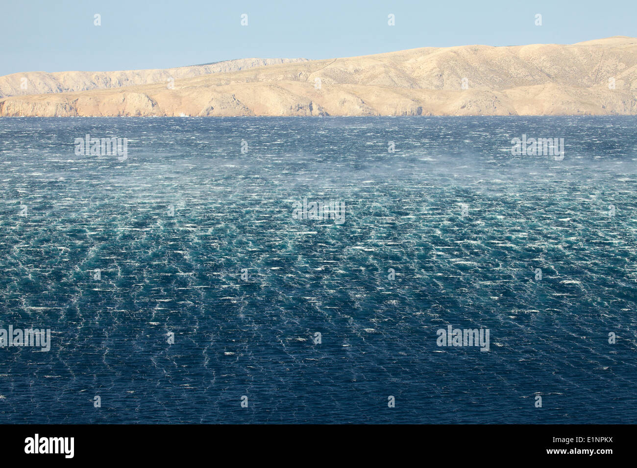 Land waves hi-res stock photography and images - Alamy