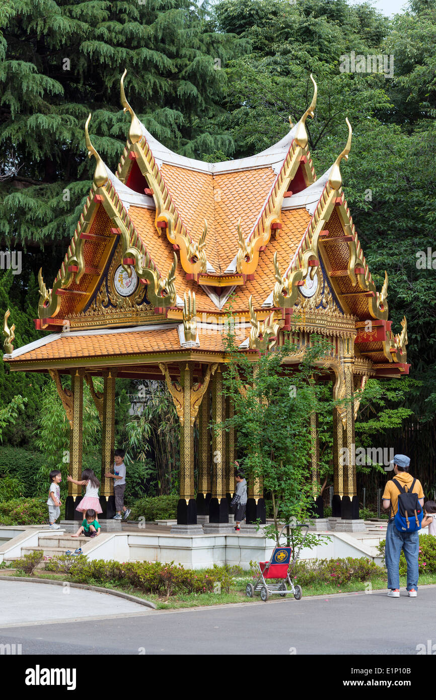 Thai pavilion at Ueno Zoo, Tokyo, Japan Stock Photo - Alamy