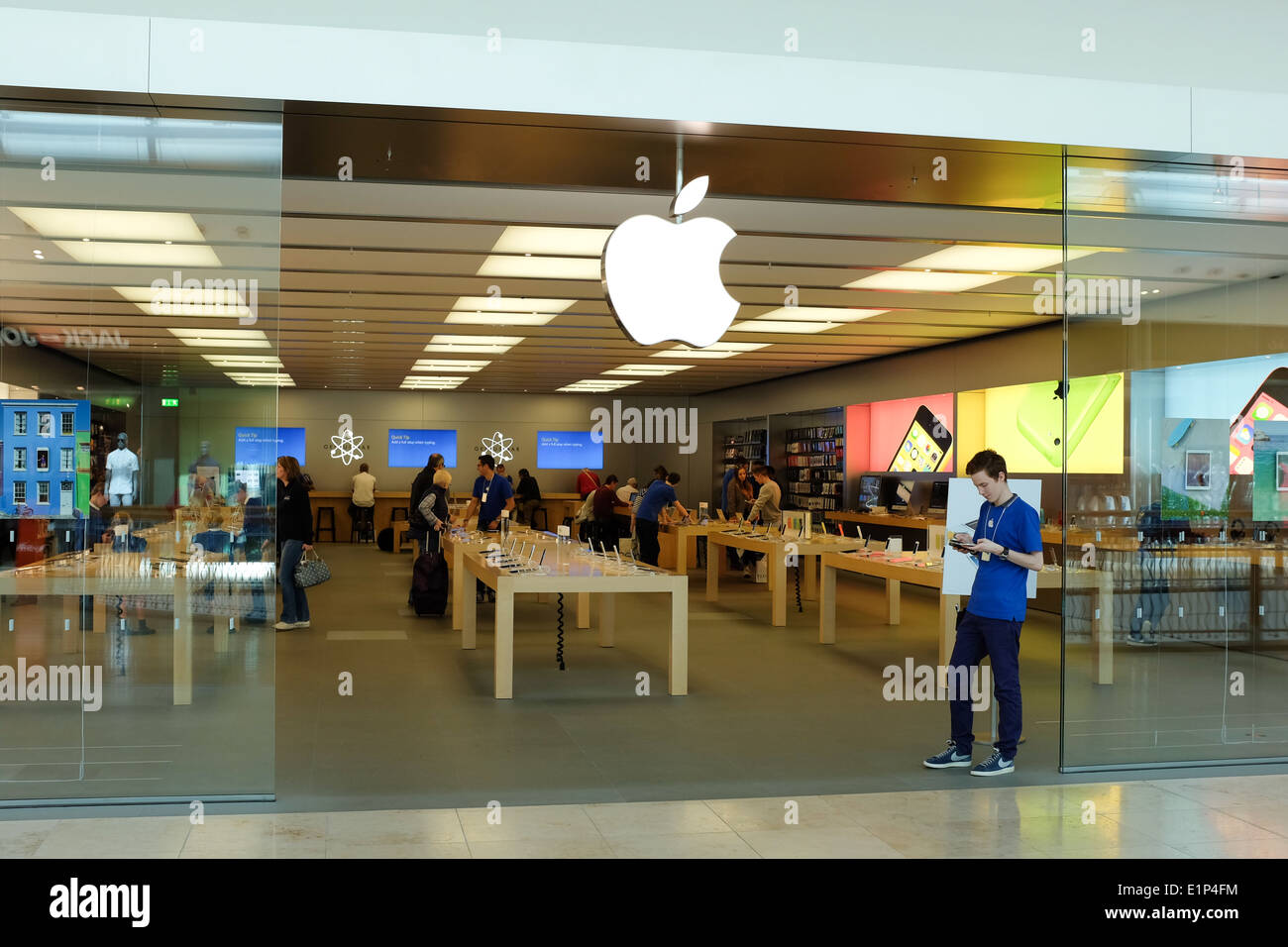 The Apple Store in Basingstoke, Hampshire. UK. Stock Photo