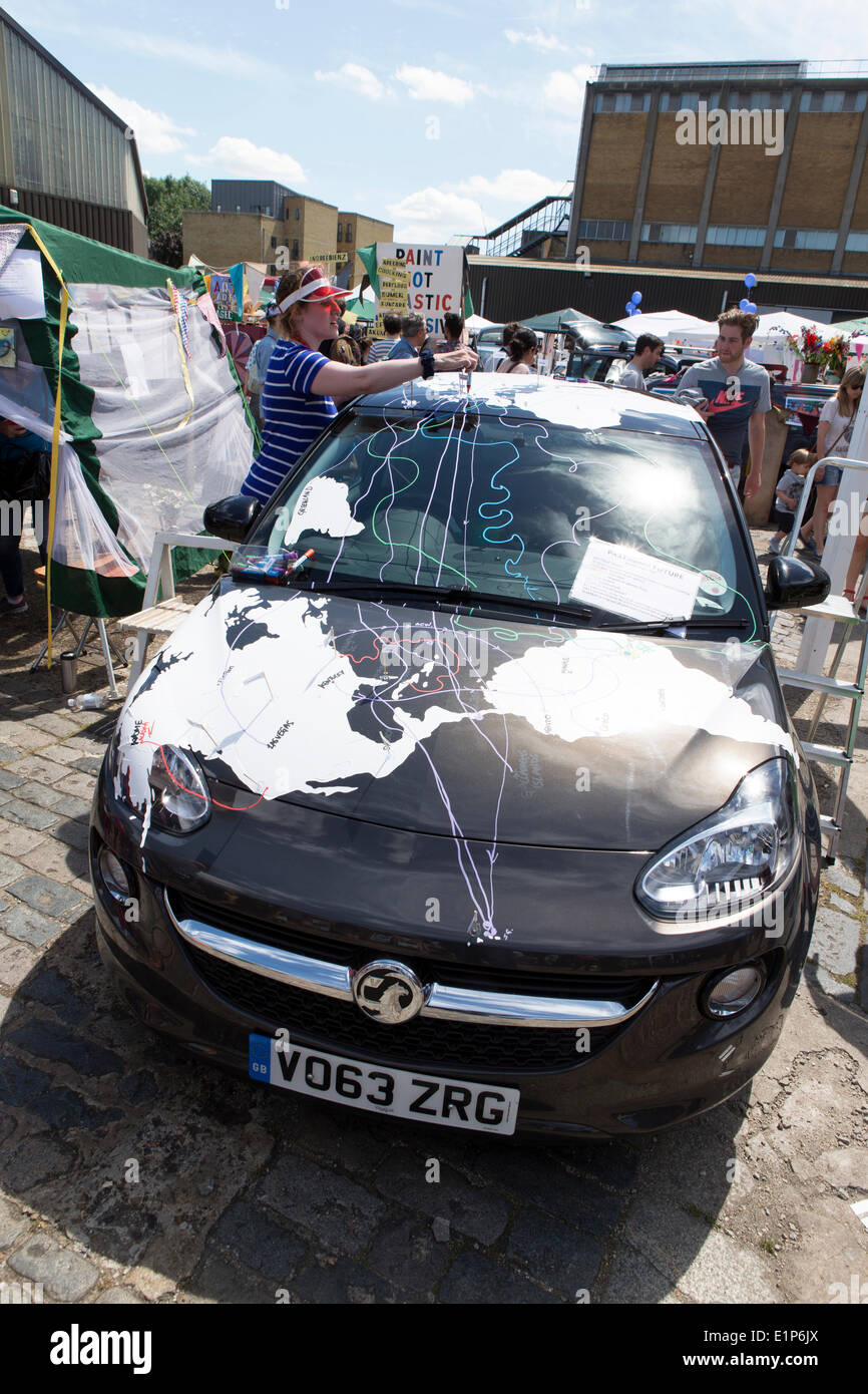 Boot fair hi-res stock photography and images - Alamy