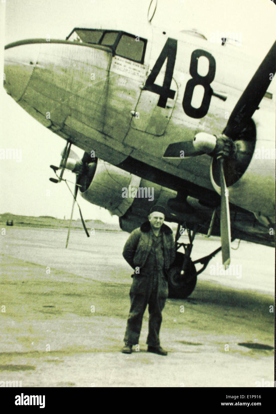 Korean war aircraft hi-res stock photography and images - Alamy