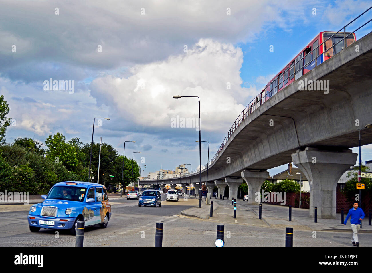 Dlr west silvertown station london hires stock photography and images