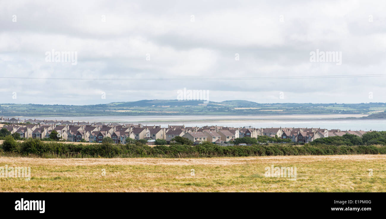 Housing estate ireland hires stock photography and images Alamy