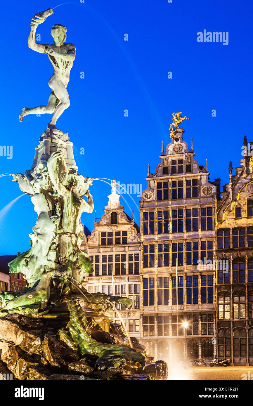 Brabo fountain and medieval Guild houses in the Grote Martk, main square in Antwerp, Belgium at night Stock Photo