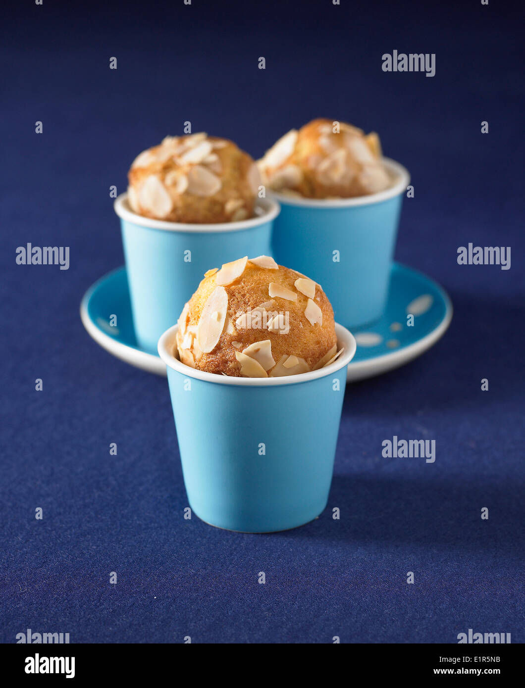 Almond muffins hi-res stock photography and images - Alamy