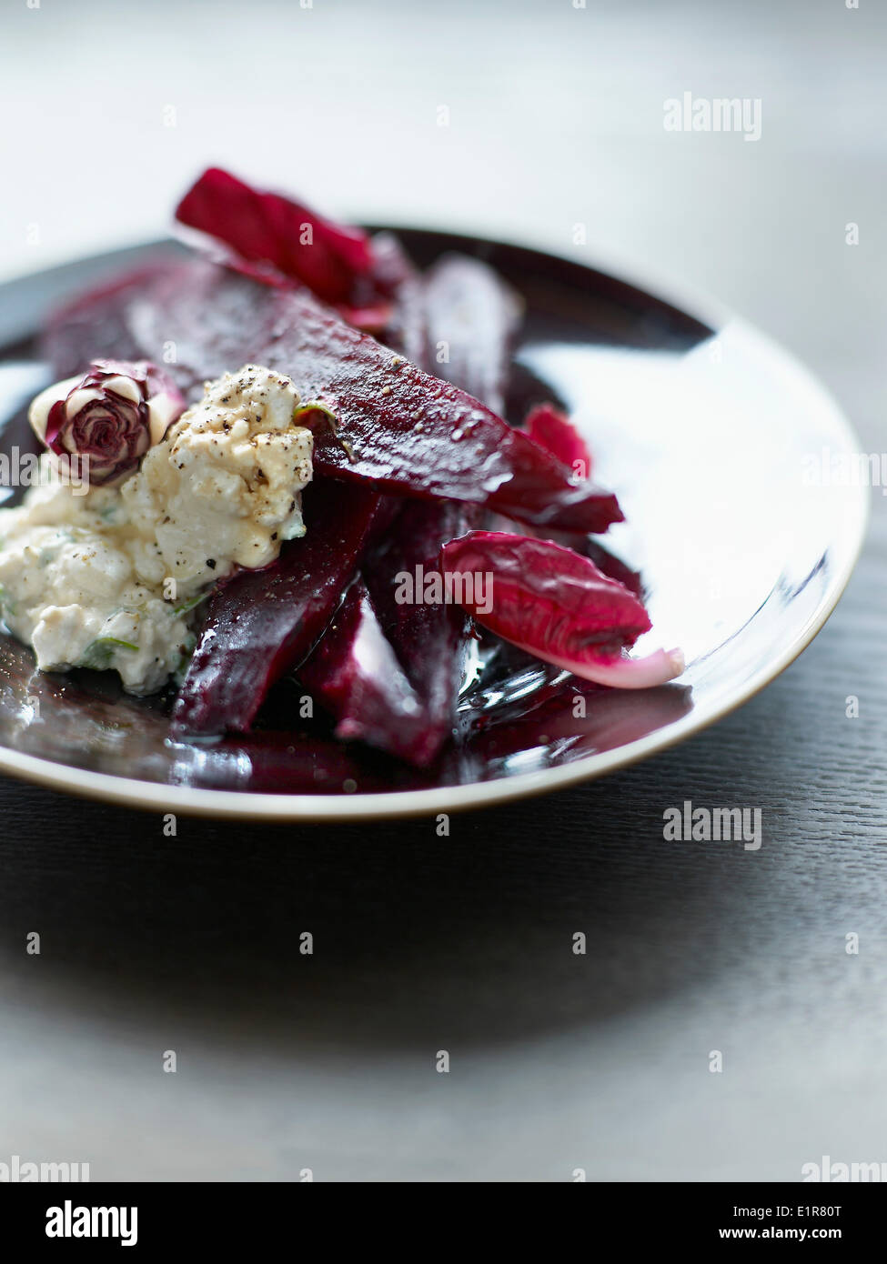 Beetroot and chicory of Trévise salad with cottage and soya sauce Stock Photo