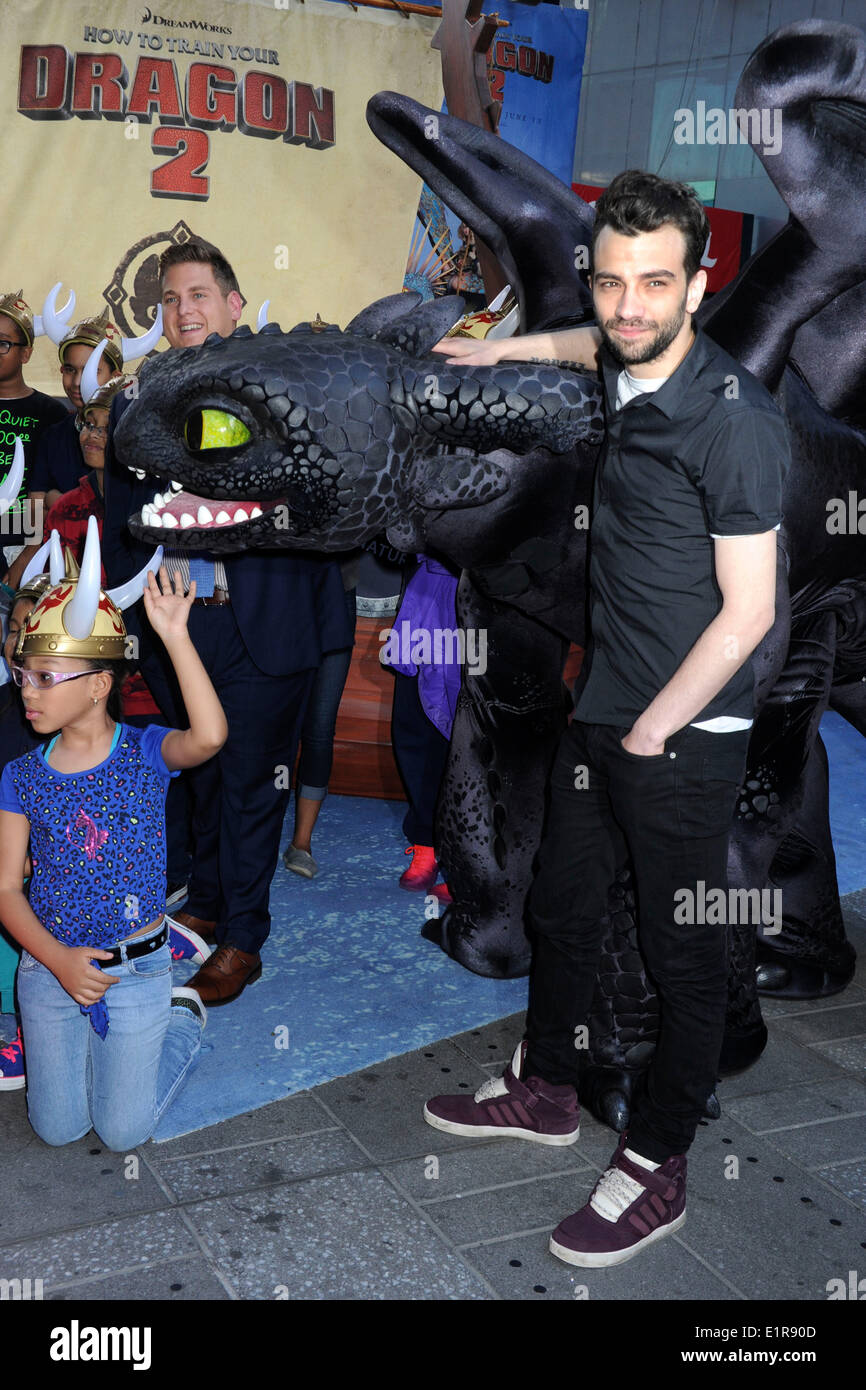 Actors Jonah Hill And Jay Baruchel Attend The How To Train Your Dragon 