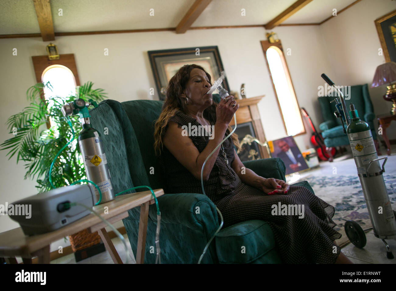 Crossett, Arkansas, USA. 16th Mar, 2013. Norma J. Thompson uses many