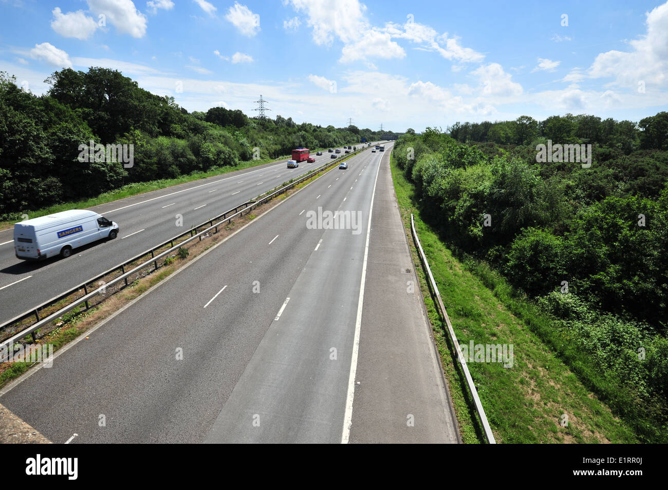 White van motorway hi-res stock photography and images - Alamy