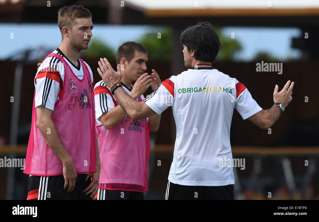 Santo Andre, Brazil. 09th June, 2014. Germany's head coach Joachim Loew (R) talks to Christoph Kramer during a training session of the German national soccer team at the training center in Santo Andre, Brazil, 09 June 2014. The FIFA World Cup will take place in Brazil from 12 June to 13 July 2014. Photo: Marcus Brandt/dpa/Alamy Live News Stock Photo