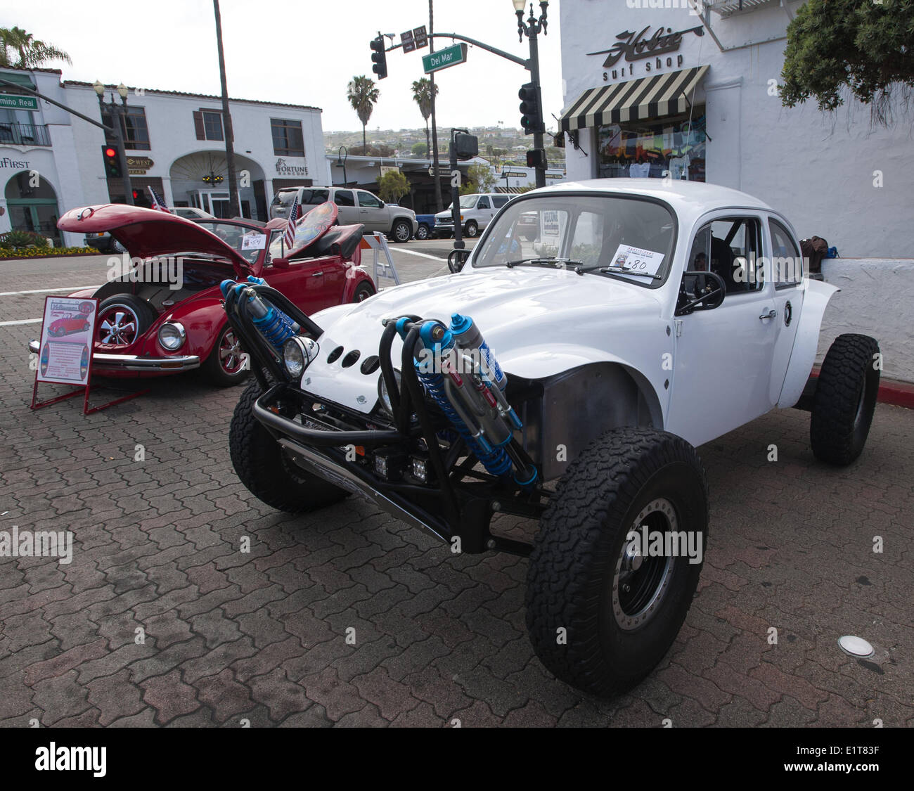 San Clemente, California, USA. 8th June, 2014. A custom out-fitted white Volkswagen Baja Bug The 19th Annual 2014 San Clemente Car Show featuring new and old classic and exotic cars and trucks took over the downtown along Avenida Del Mar on Sunday, June 8, 2014. The one day event brings car collectors and enthusiasts from all over southern California. Credit:  David Bro/ZUMAPRESS.com/Alamy Live News Stock Photo