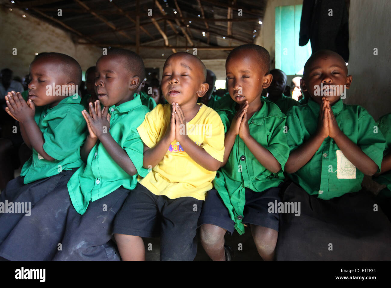 Sunday school prayer hi-res stock photography and images - Alamy