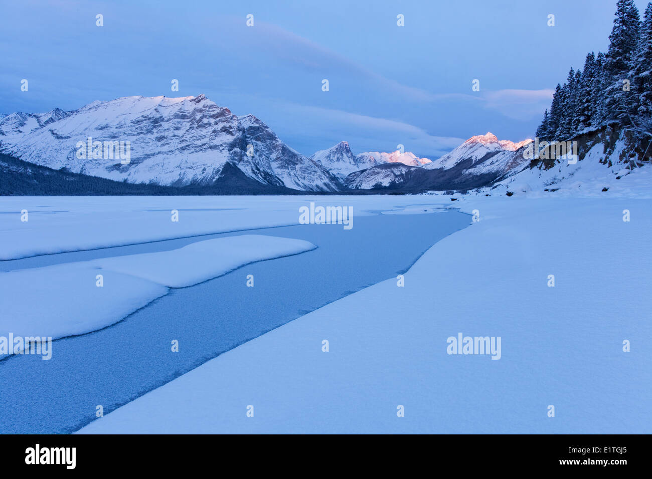 Upper Kananaskis Lake, Kananaskis Country, Alberta, Canada Stock Photo