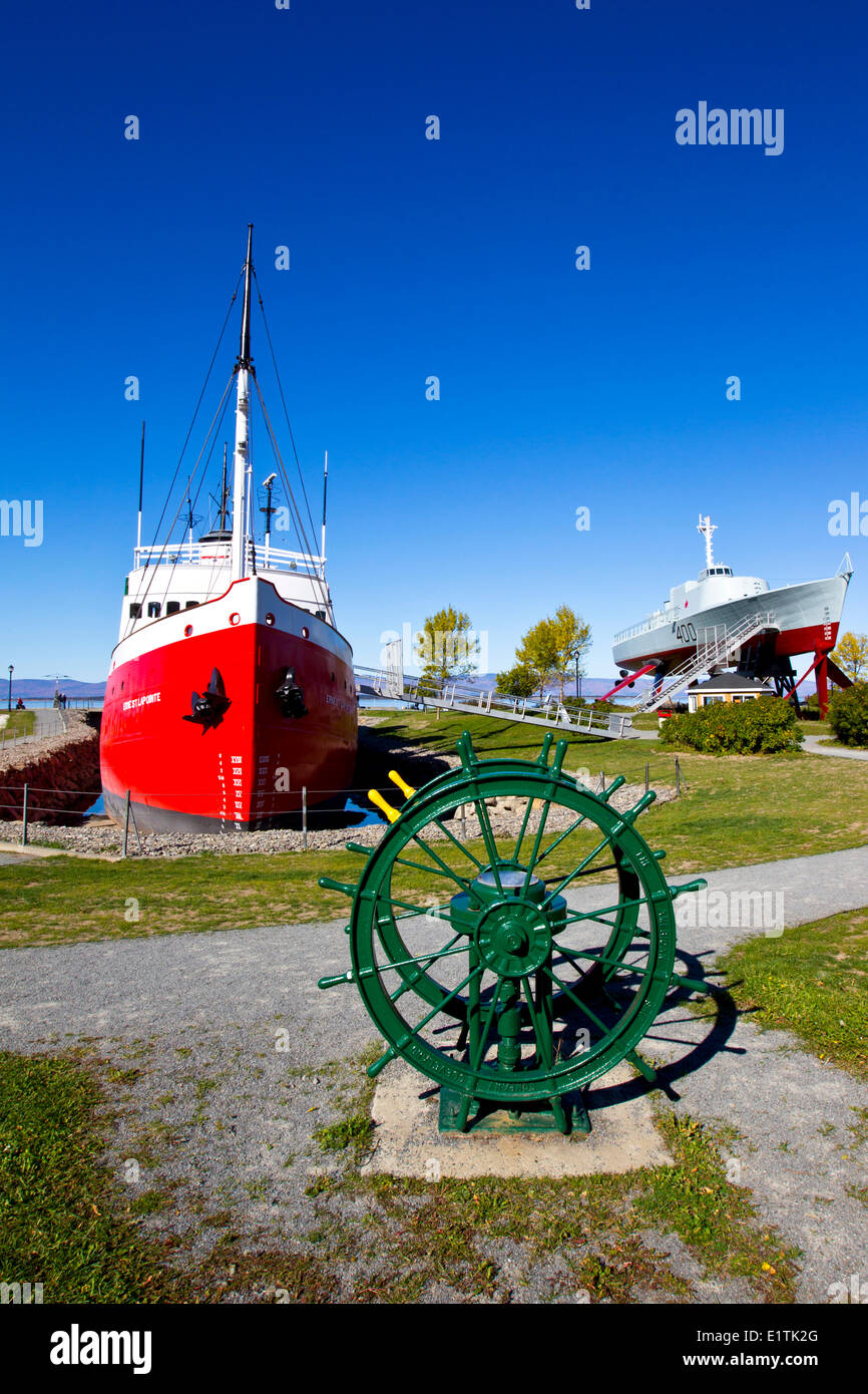 The Ernest Lapointe icebreaker and the HMCS Bras d'Or at the Musée maritime du Québec Stock Photo