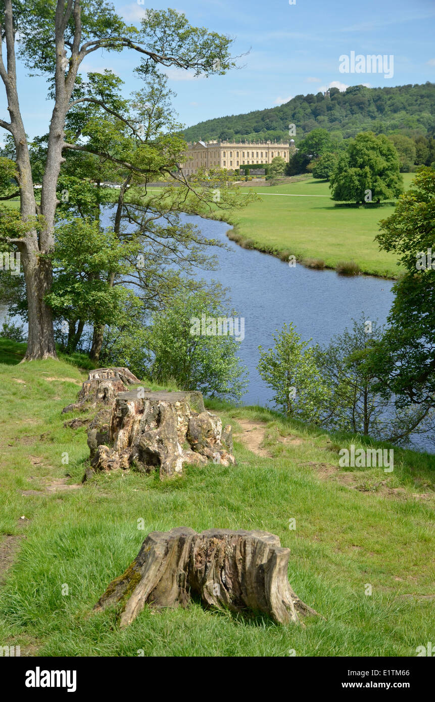 The River Derwent and Chatsworth House in Derbyshire, England Stock Photo Alamy