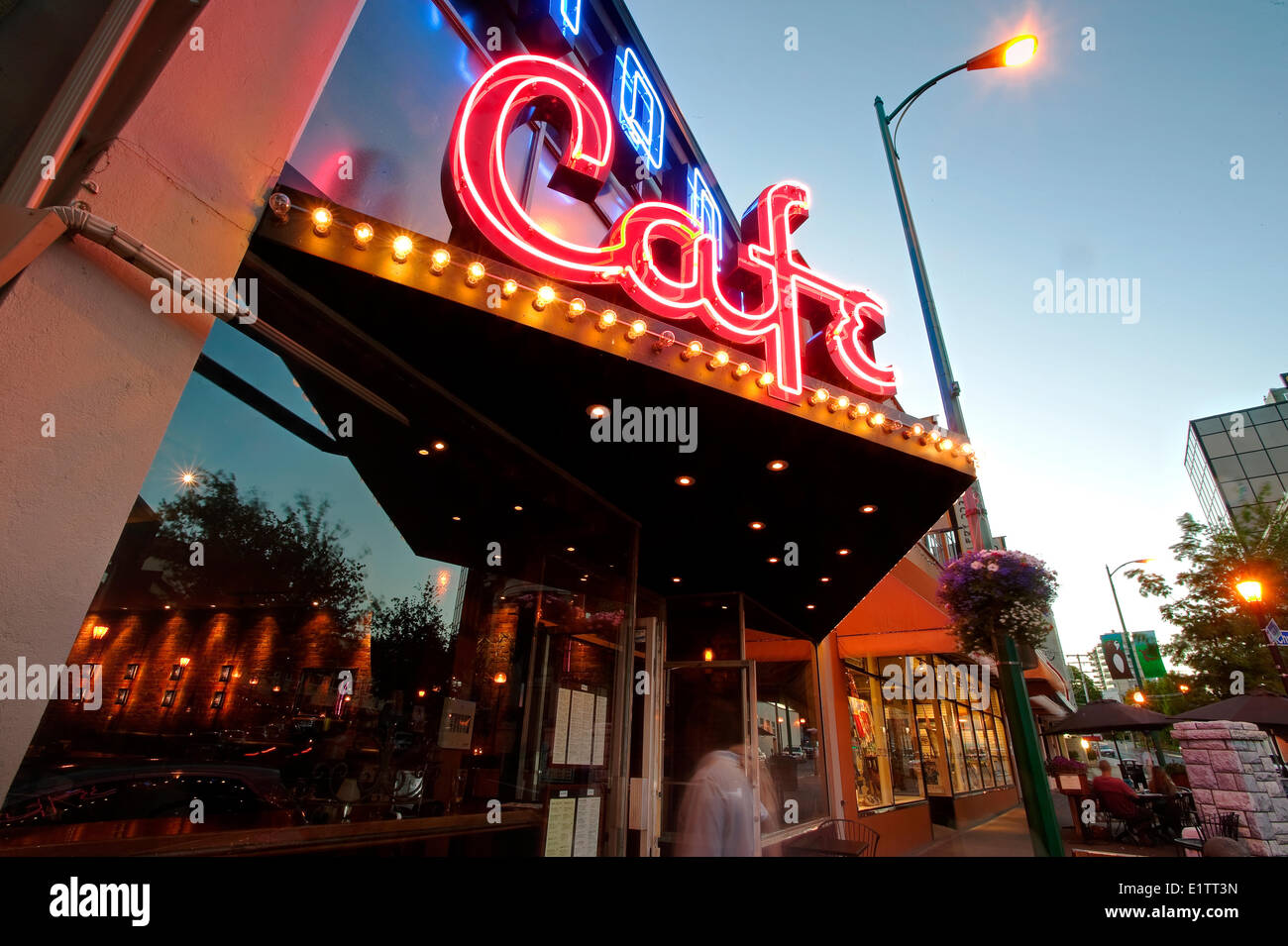 Cafe vancouver british columbia hires stock photography and images Alamy