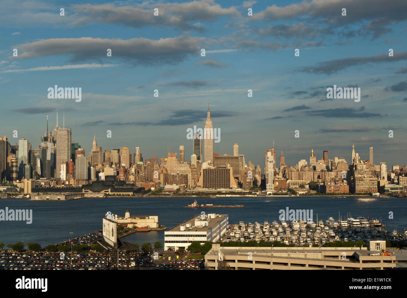 View of manhattan from weehawken hi-res stock photography and images - Alamy