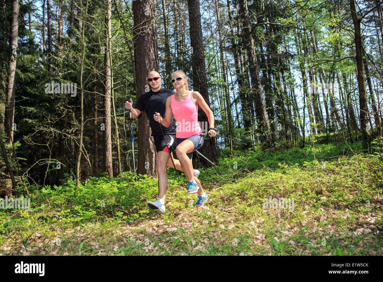Man woman female couple walking hiking hi-res stock photography and ...