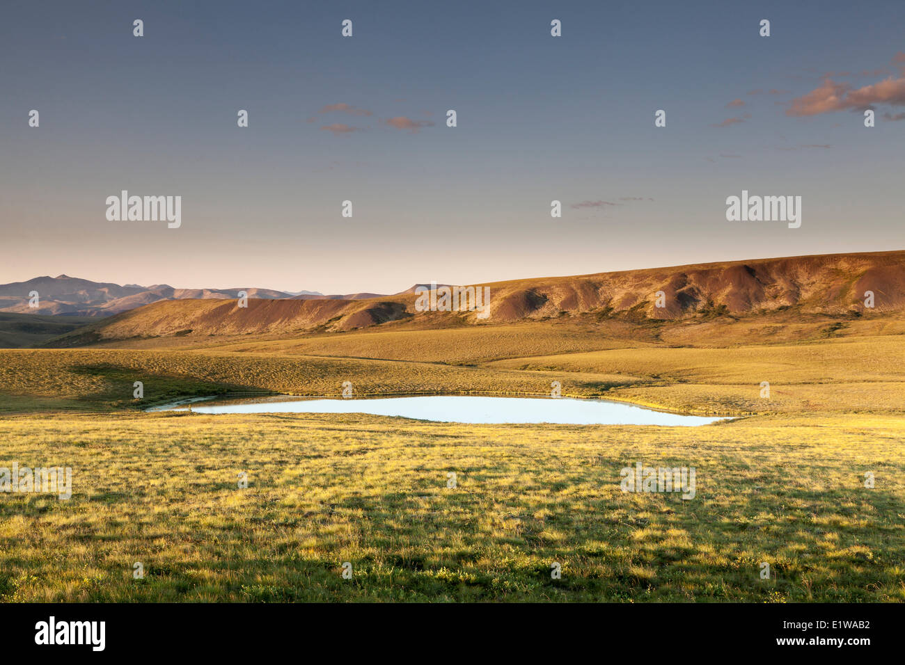 Richardson Mountains Hi res Stock Photography And Images Alamy richardson-mountains-hi-res-stock-photography-and-images-alamy