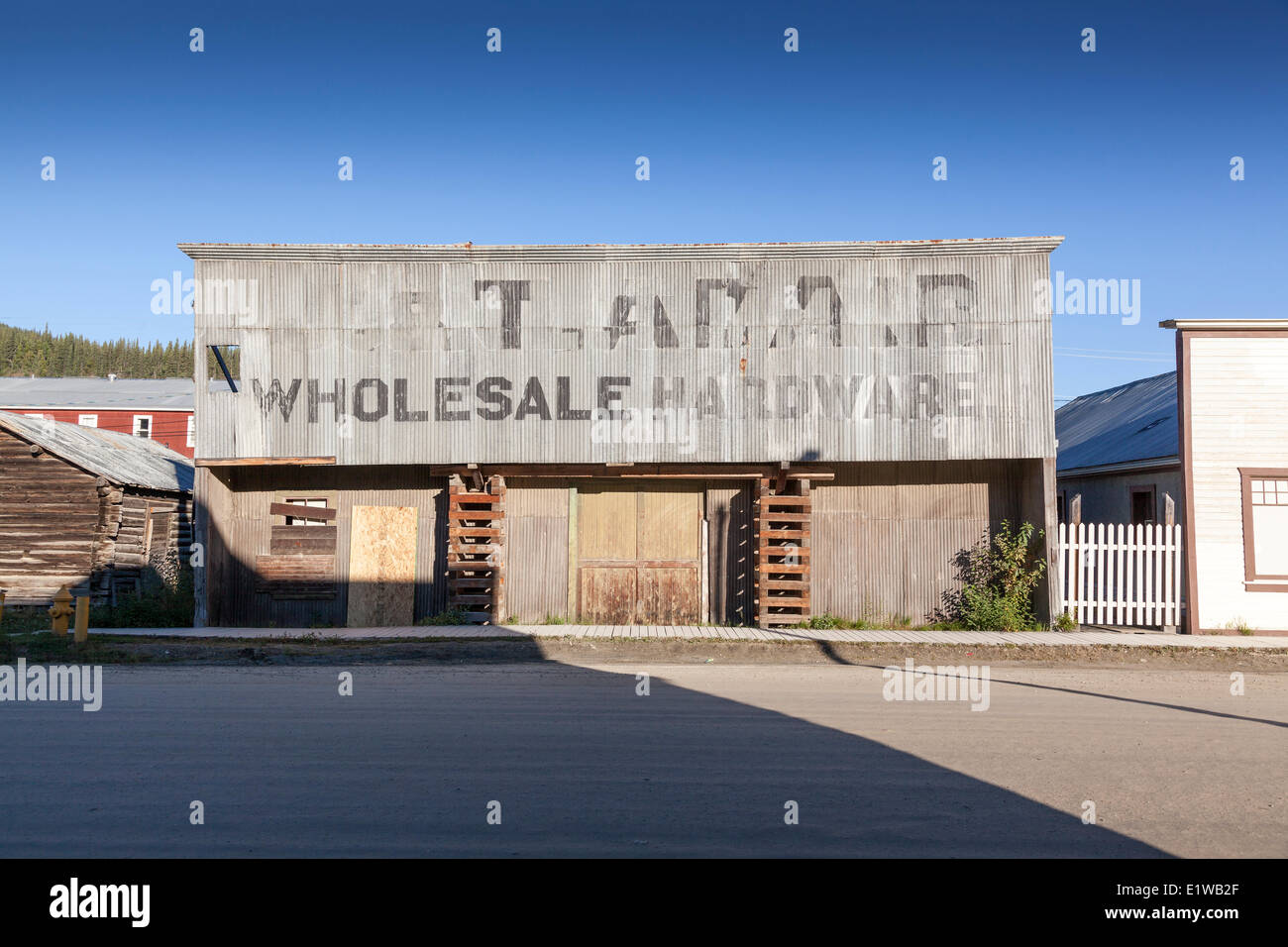 Hardware Store High Resolution Stock Photography and Images Alamy