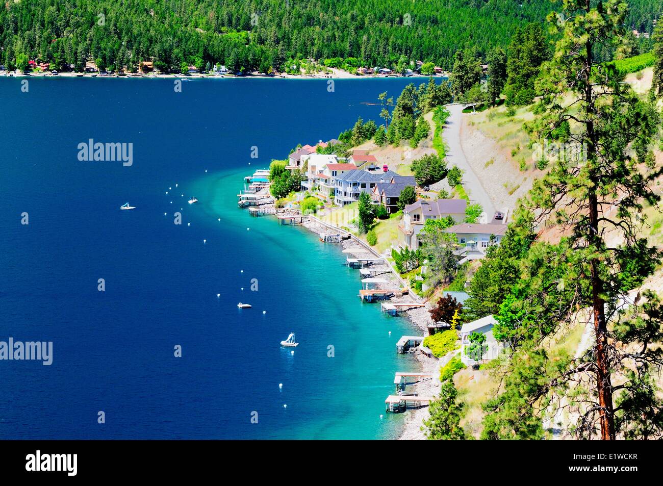 Lakefront homes and docks on Lake Chelan in Washington State, USA Stock