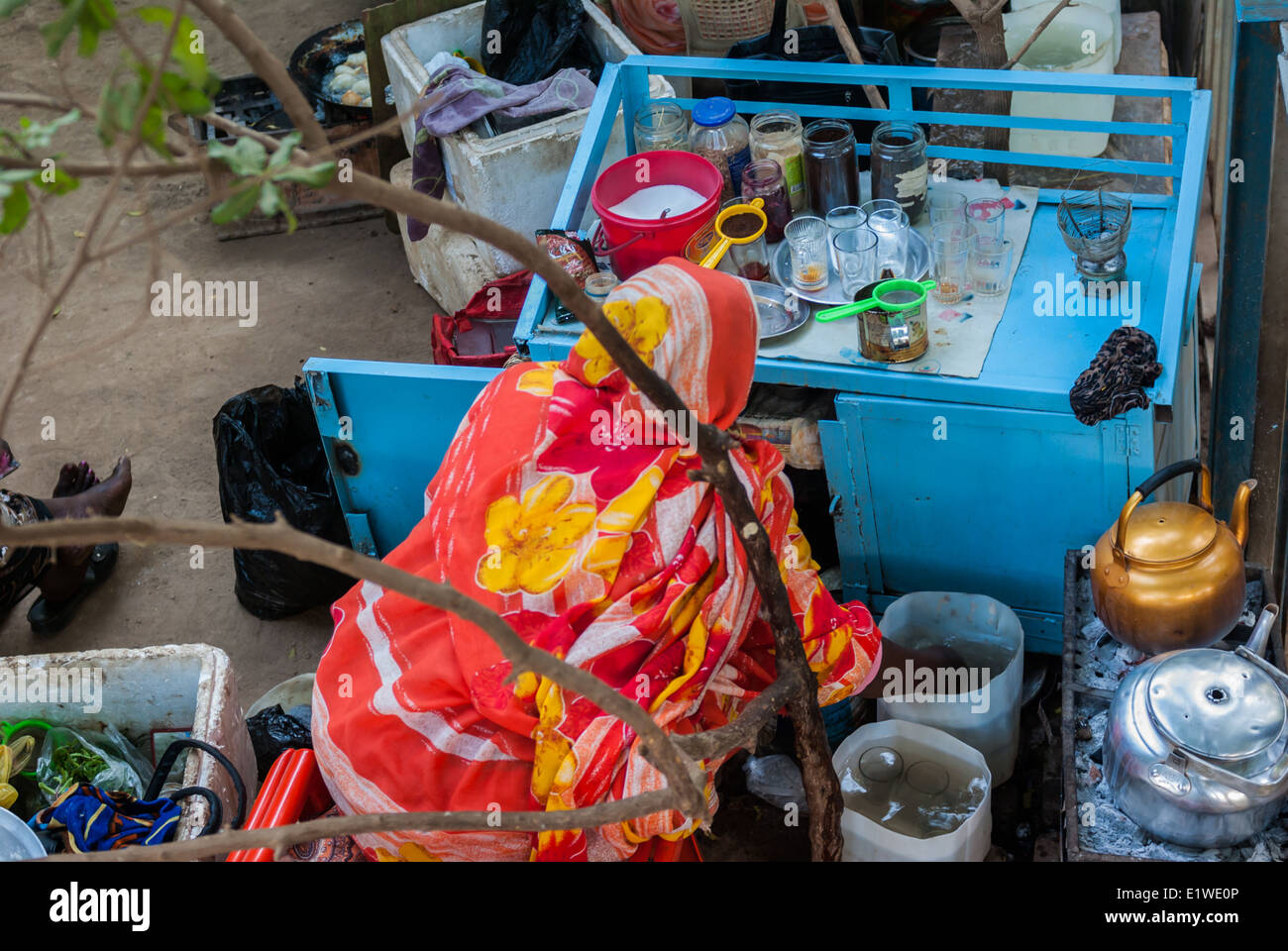 Tea/coffee lady, Khartoum, Sudan Stock Photo