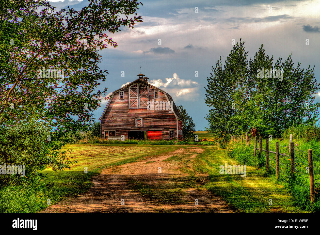 Old Barn By Lake Stock Photos Old Barn By Lake Stock Images Alamy