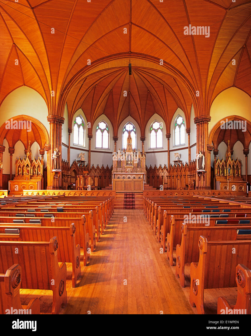 ST. MARYS CHURCH, INTERIOR, INDIAN RIVER, PRINCE EDWARD ISLAND, CANADA Stock Photo