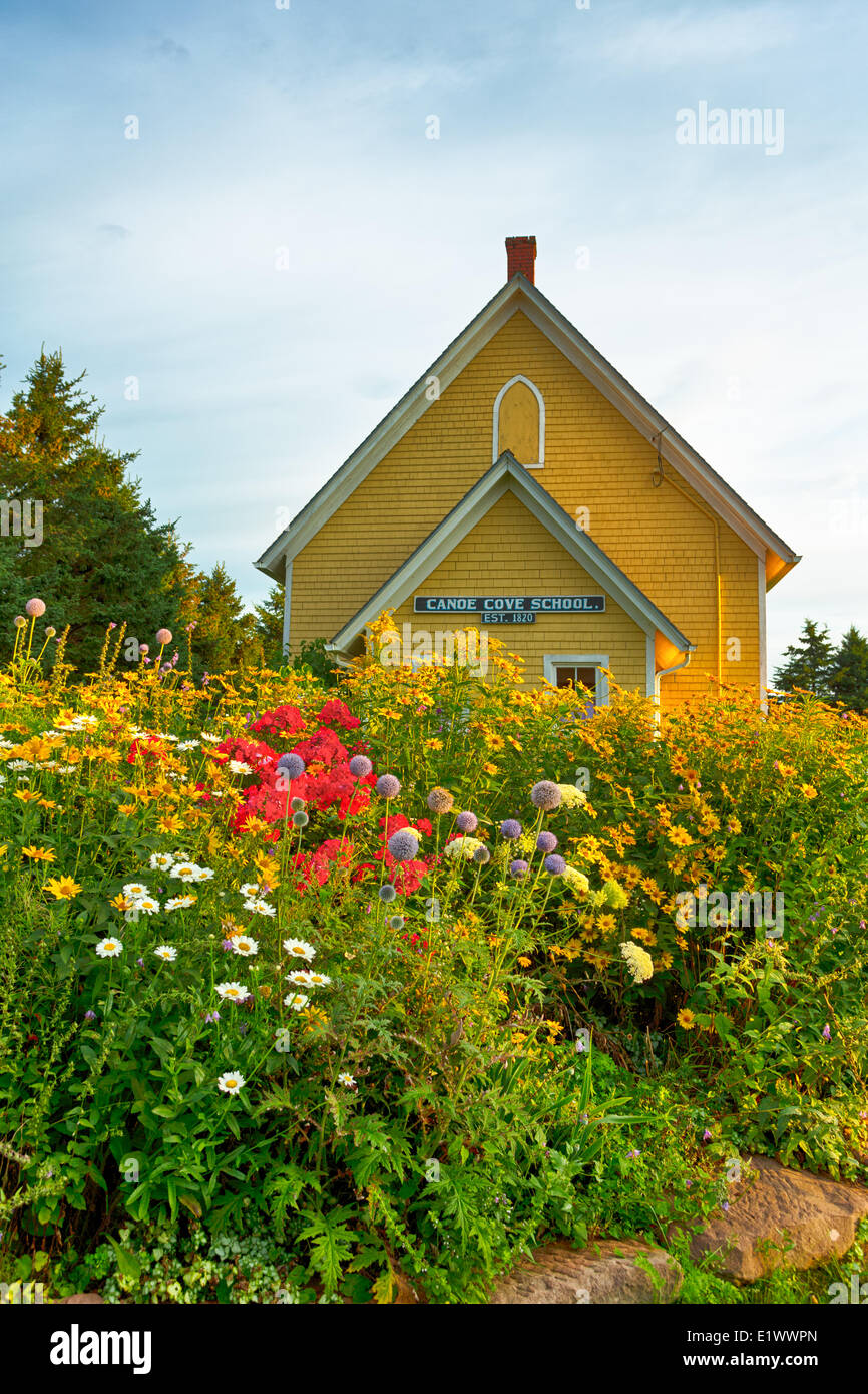 Canoe cove historic school hires stock photography and images Alamy