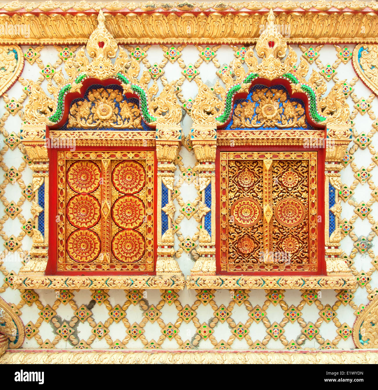 Buddhist temple wall in Thailand traditional pattern Stock Photo Alamy
