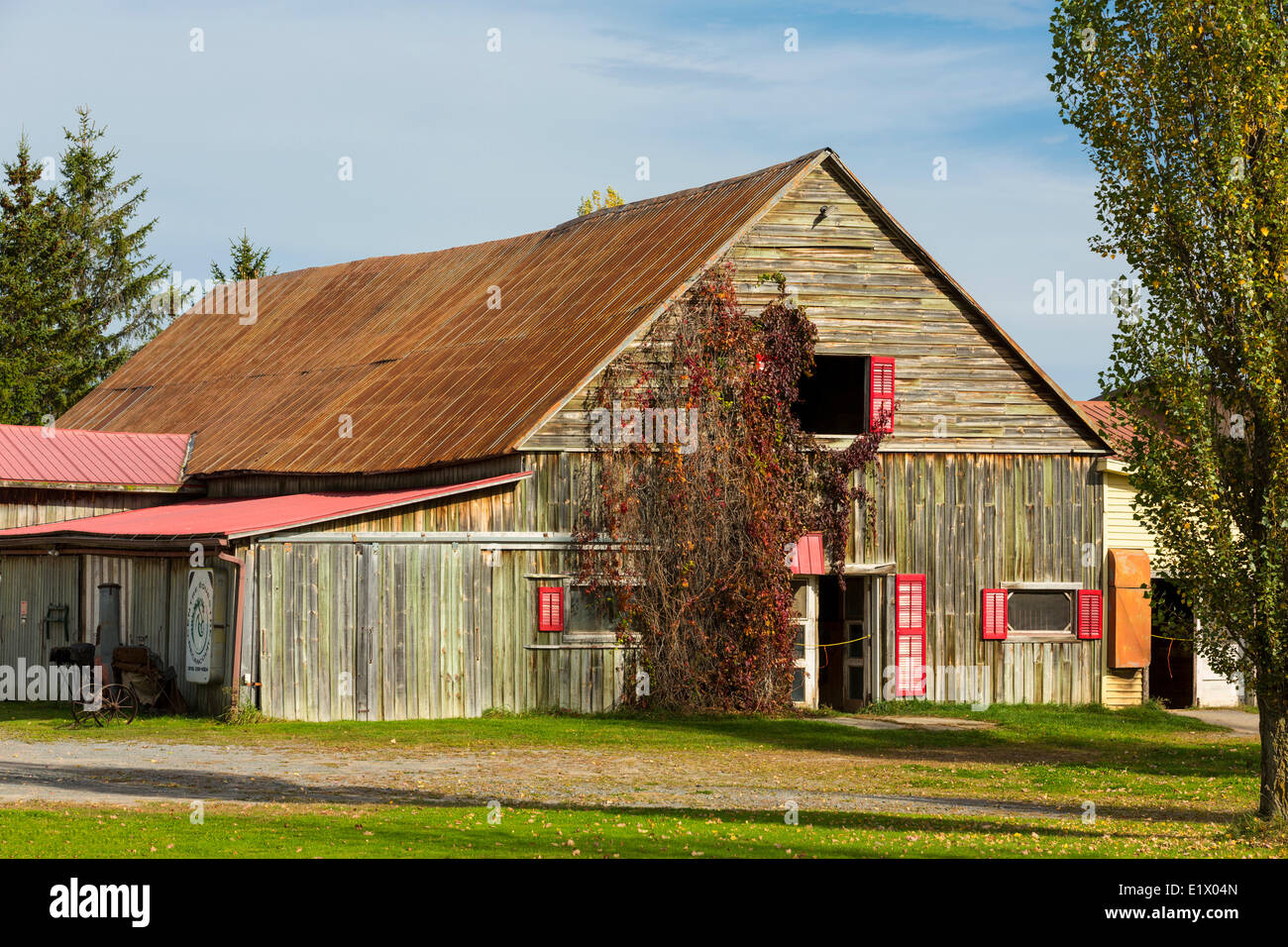 Wooden barn, Becancour, Quebec, Canada Stock Photo