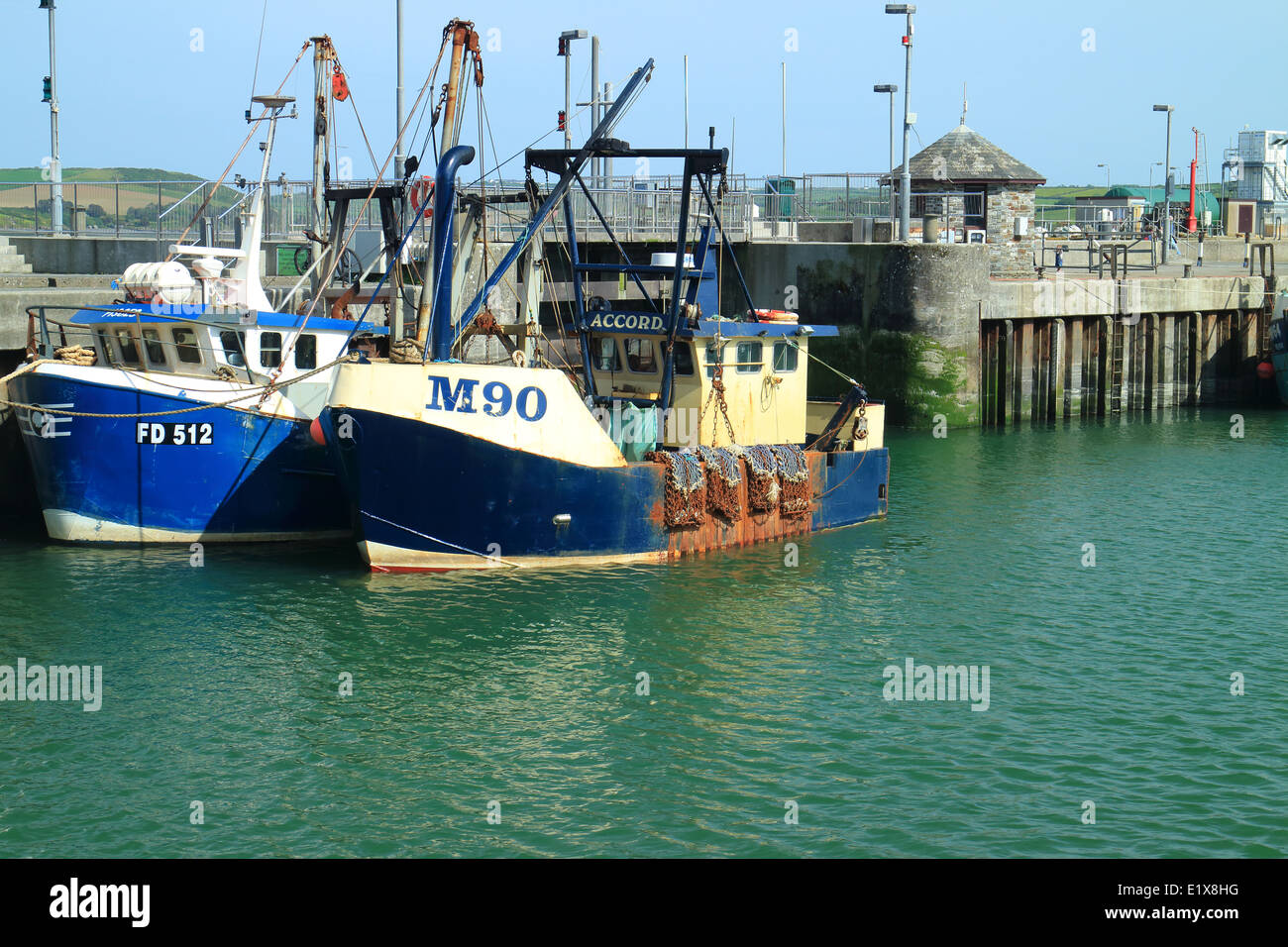 Padstow outer harbour hires stock photography and images Alamy