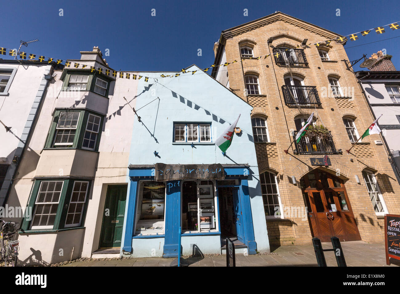 Houses in Caernarfon Stock Photo Alamy