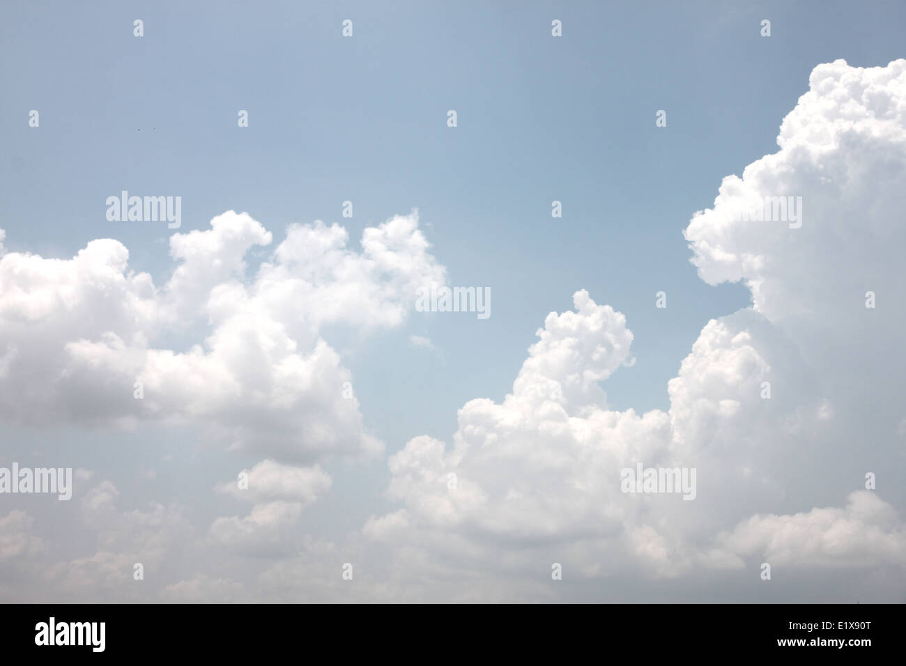 Clouds moving on sky hi-res stock photography and images - Alamy