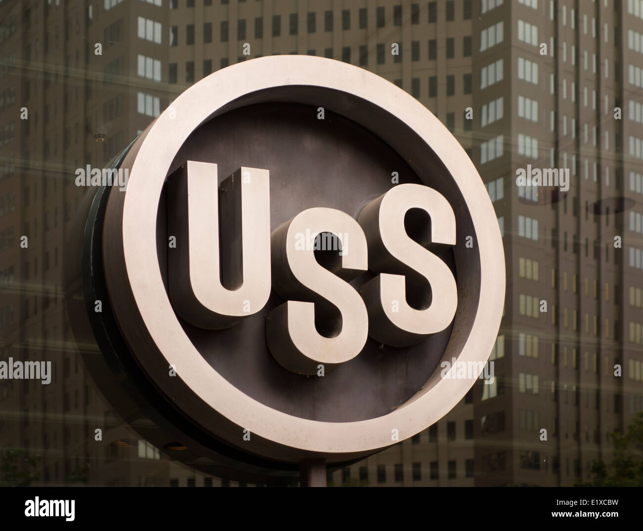 PNC financial services group building in Pittsburgh PA Stock Photo Alamy