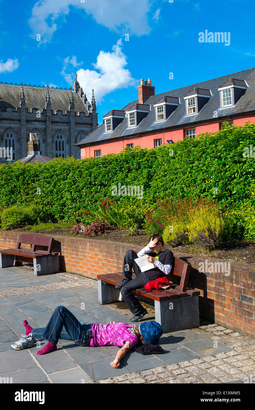 Ireland, Dublin, people in the Dublin Castle gardens Stock Photo