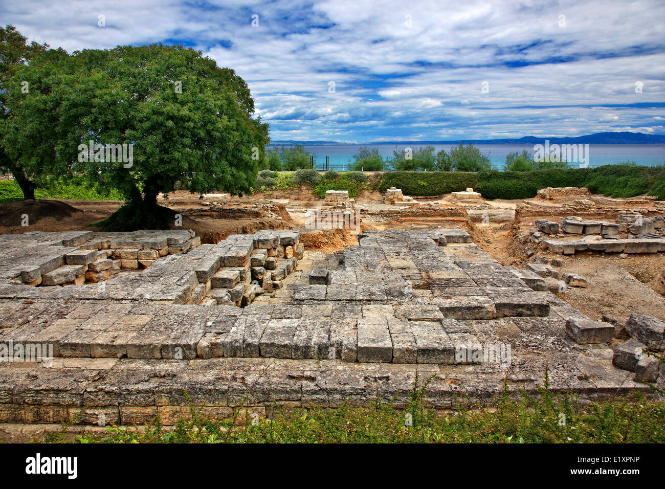At the archaeological site of the ancient temple of Ammon Zeus, at  Kalithea, Kassandra peninsula, Halkidiki, Macedonia, Greece Stock Photo -  Alamy