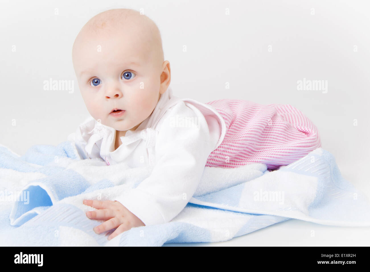 New born baby girl hi-res stock photography and images - Alamy