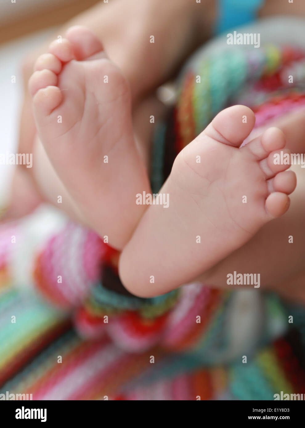 Newborn baby feet Stock Photo - Alamy