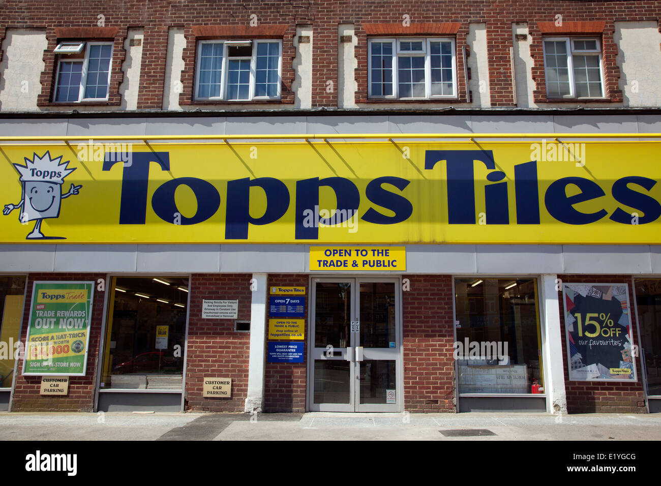Topps tiles hires stock photography and images Alamy