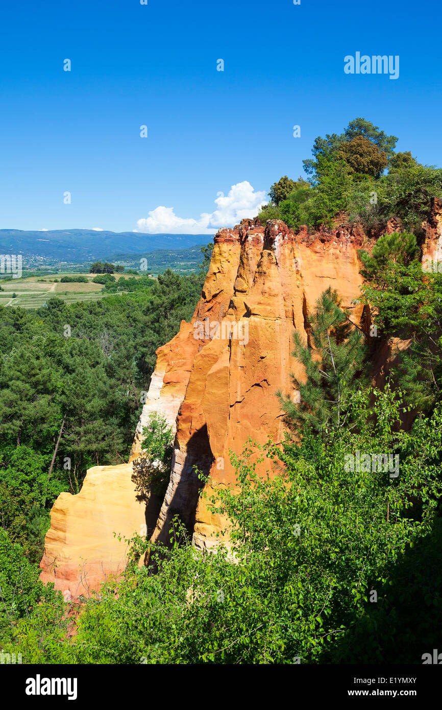 Famous Red Cliffs in Roussillon (Les Ocres), Provence, France Stock Photo