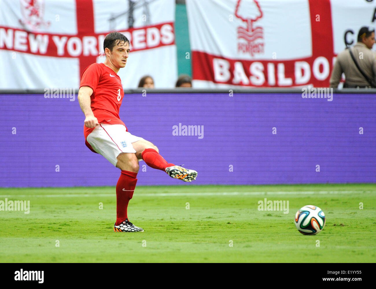 Florida, USA. 7th June, 2014. England Defender Leighton Baines (3) during an international friendly world cup warm up soccer match between England and Honduras at the Sun Life Stadium in Miami Gardens, Florida. © Action Plus Sports/Alamy Live News Stock Photo