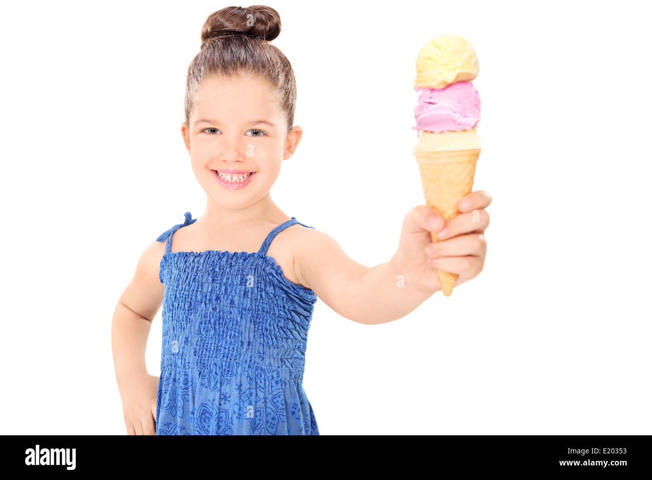 https://c8.alamy.com/comp/E20353/cute-little-girl-holding-an-ice-cream-E20353.jpg