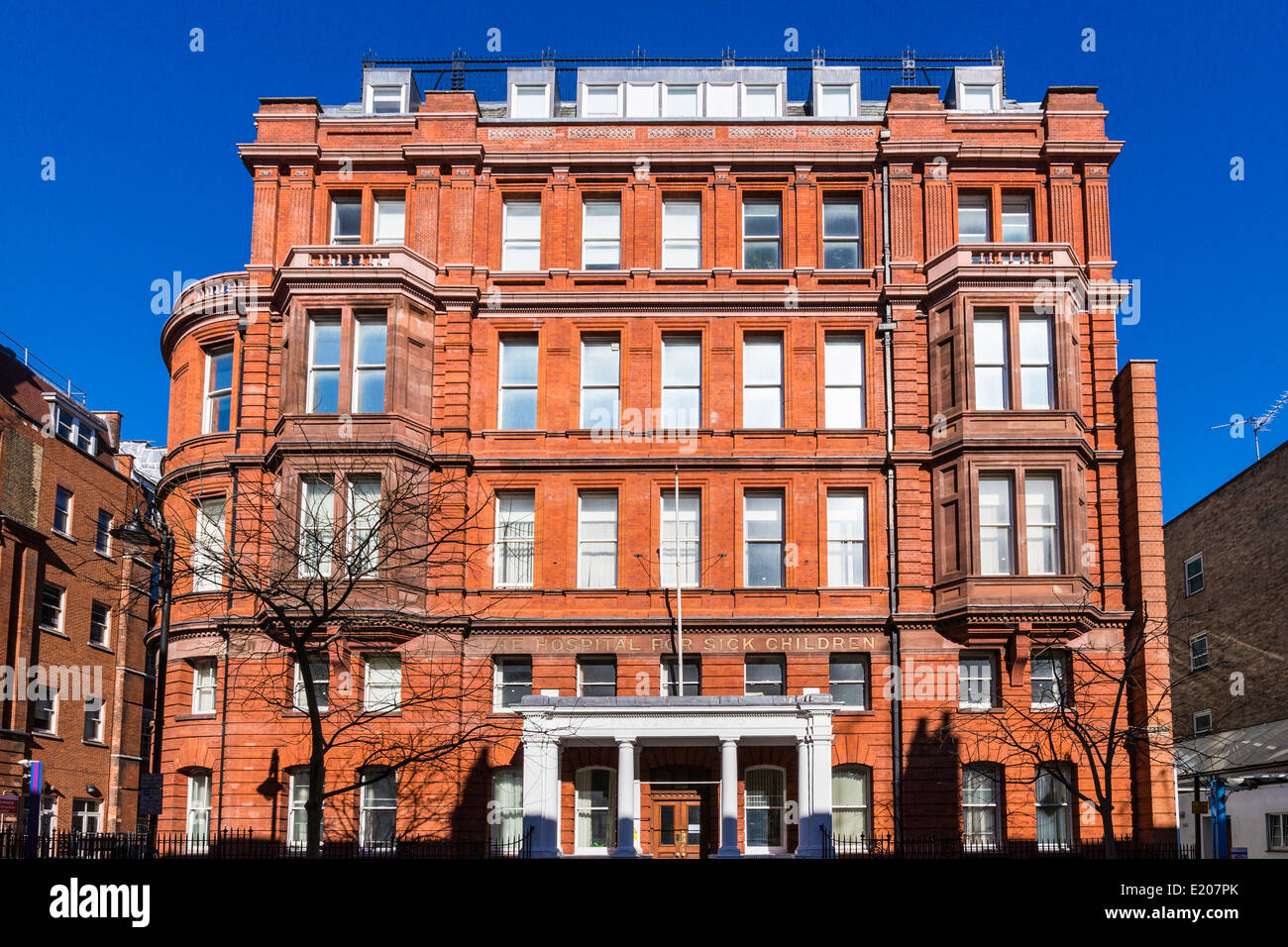 Gt.Ormond street children's hospital - London Stock Photo - Alamy