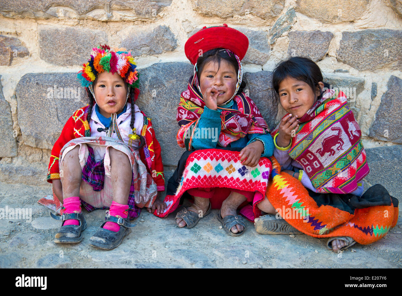 Quechua men hi-res stock photography and images - Alamy