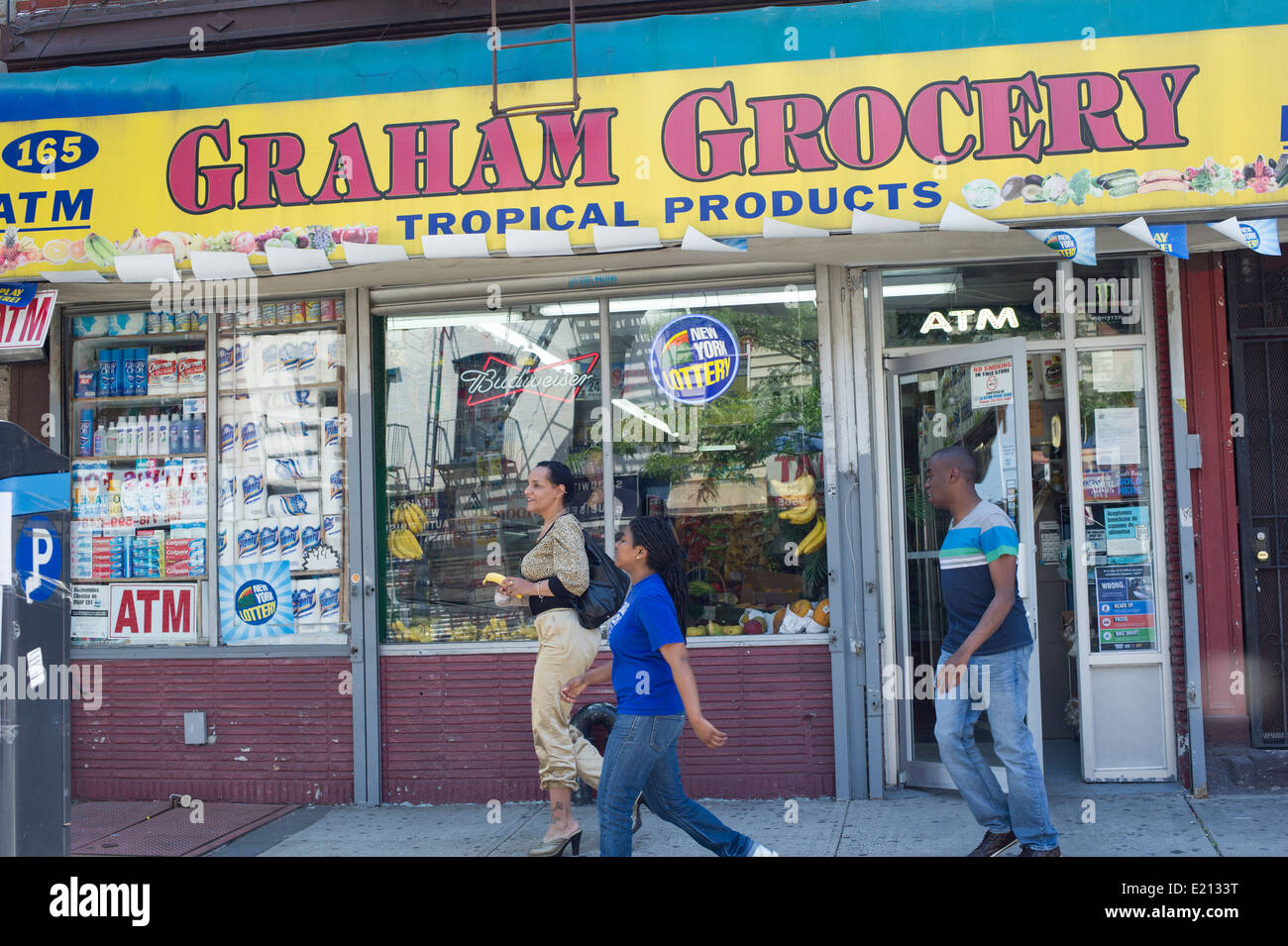 Graham avenue brooklyn hires stock photography and images Alamy