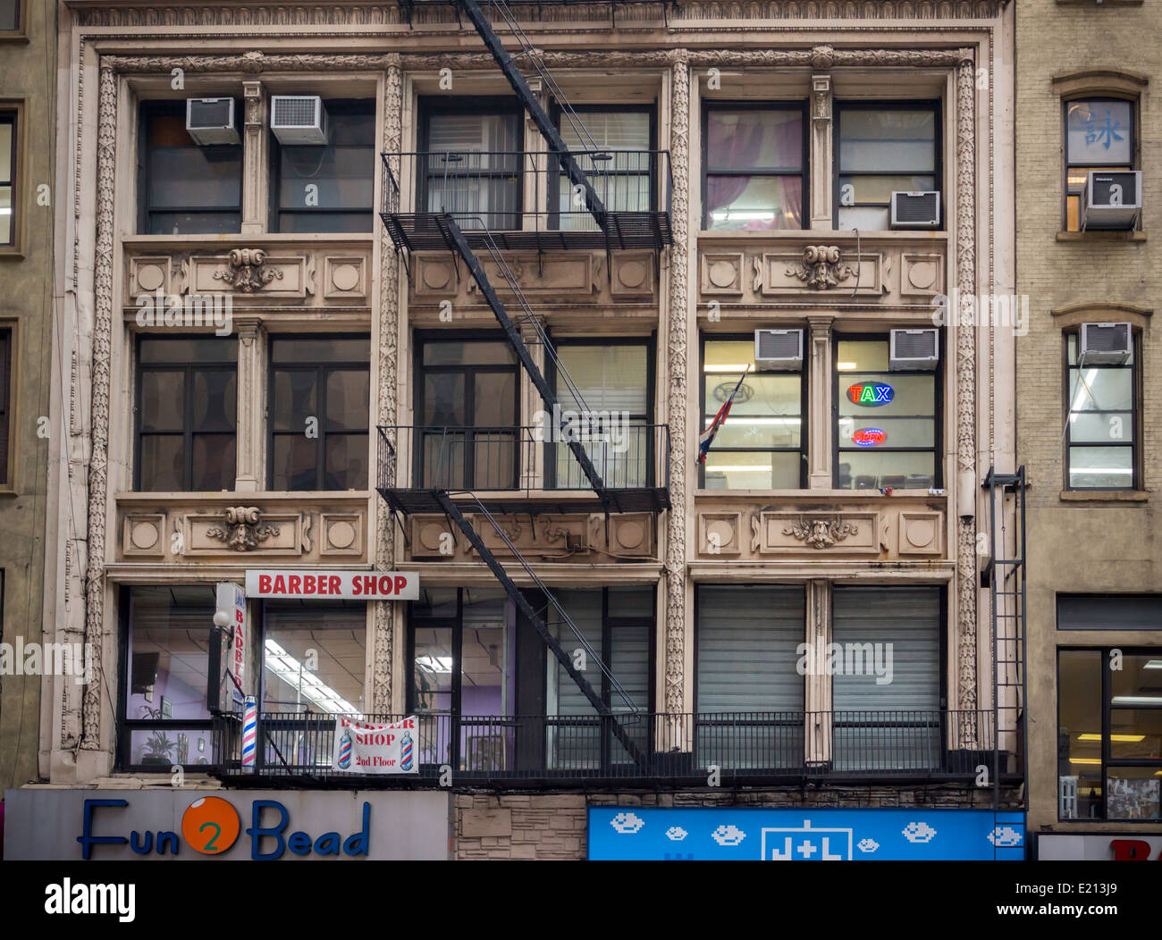 Garment center hires stock photography and images Alamy